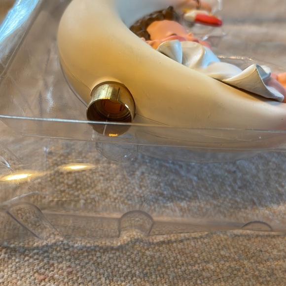 Moonlit Nap- Sleeping Baby Ornament. New in Box. - Picture 5 of 7